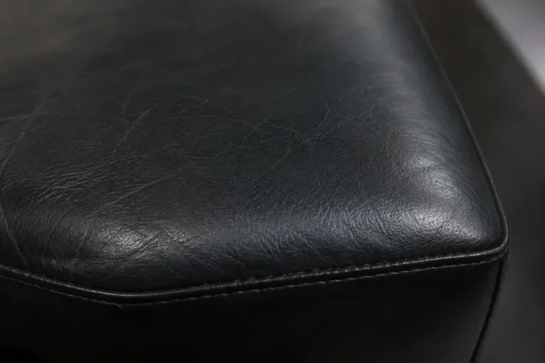 Scratch on aniline leather