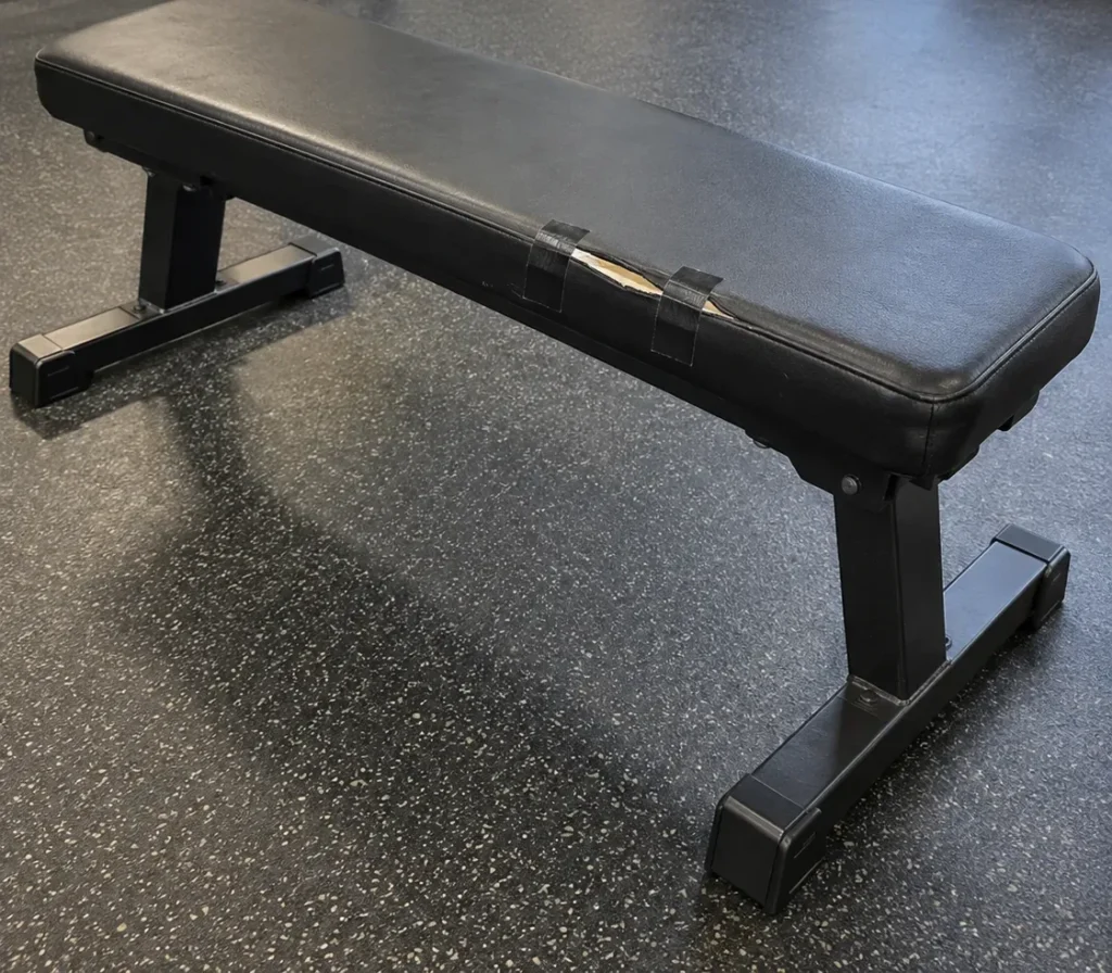 Fitness bench with split black vinyl