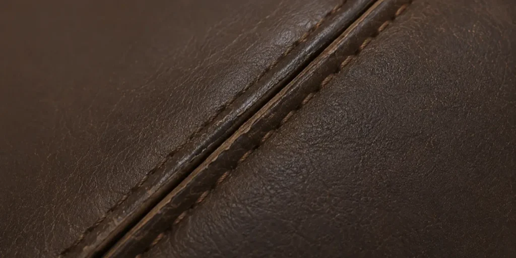A booth seam after restoration