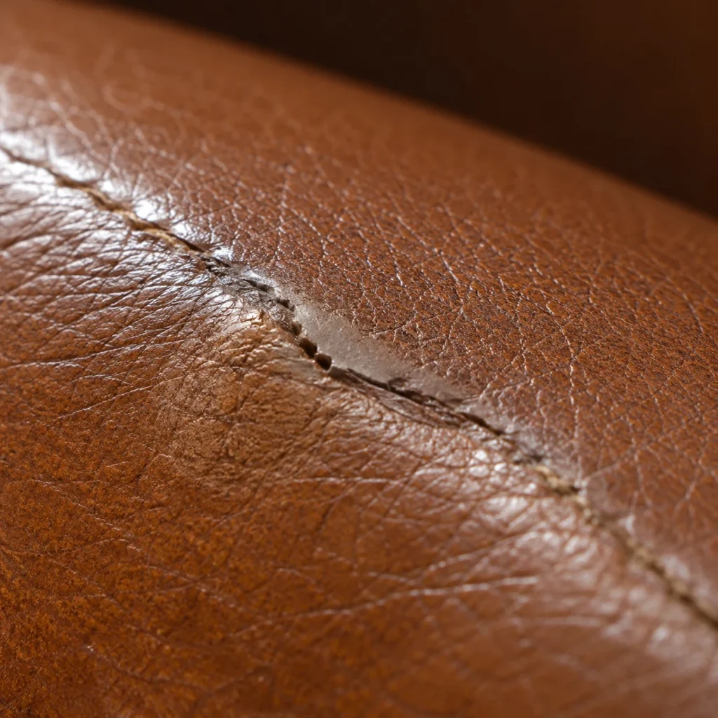 Filler ridge on studio prop furniture