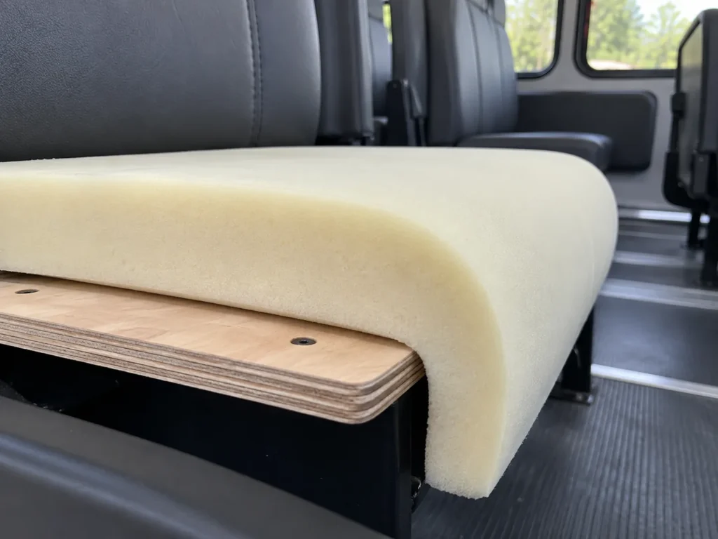 Front lip of a vehicle seat cushion